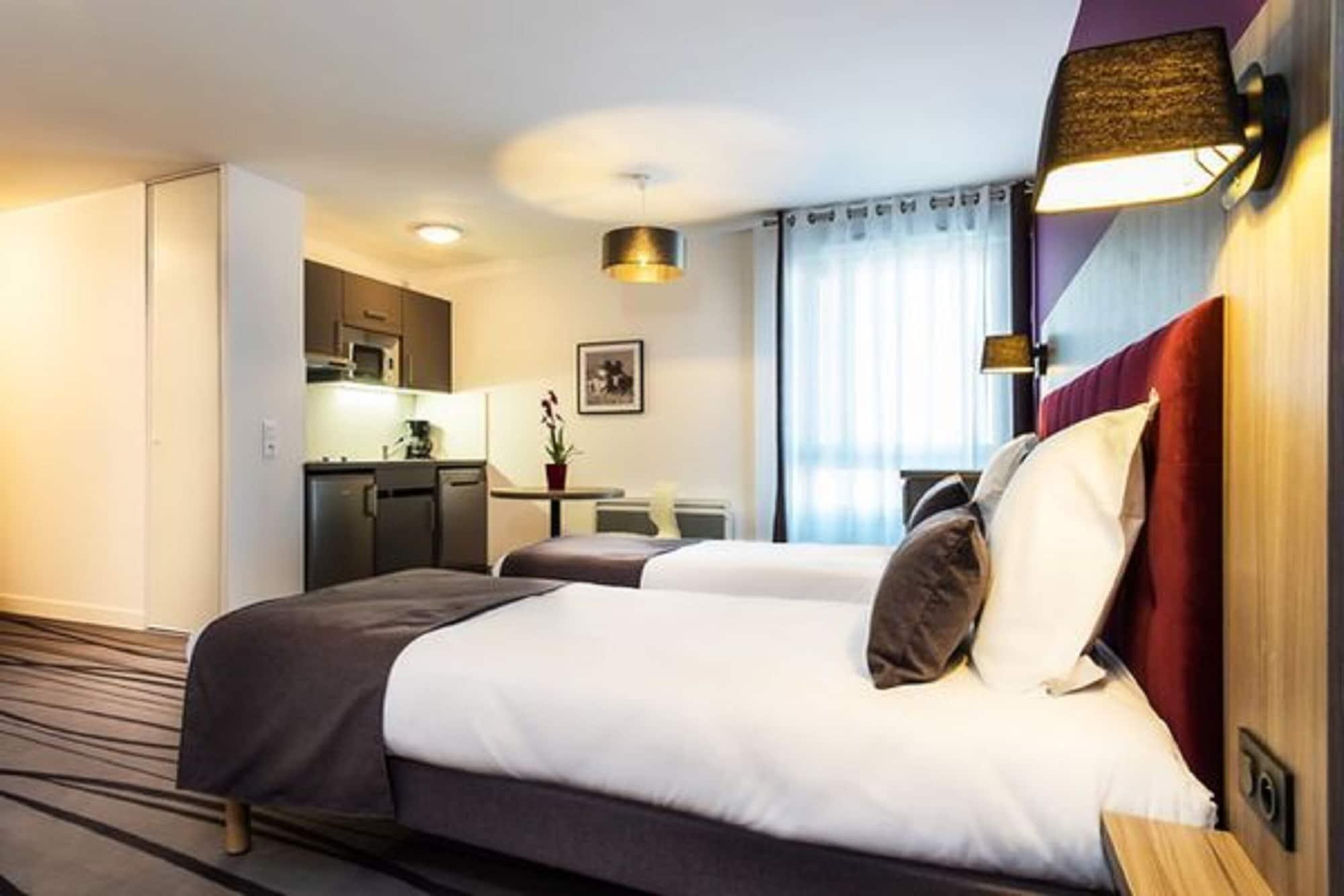 Néméa appart'hotel Résidence Le Quai Victor Tours Exterior foto