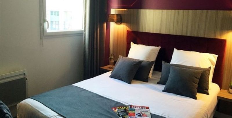 Néméa appart'hotel Résidence Le Quai Victor Tours Exterior foto